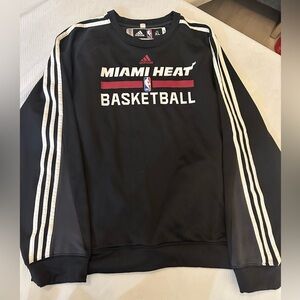 addidas XL Miami Heat climawarm Sweatshirt